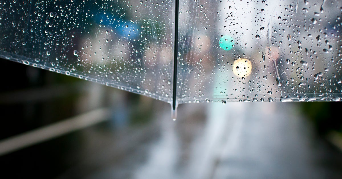 Showers linger in Twin Cities on breezy Monday 